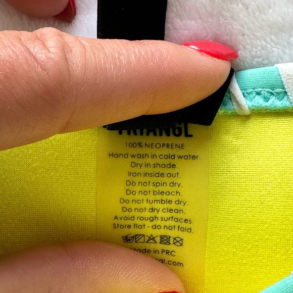 Triangl Bottom - Picture 3 of 3